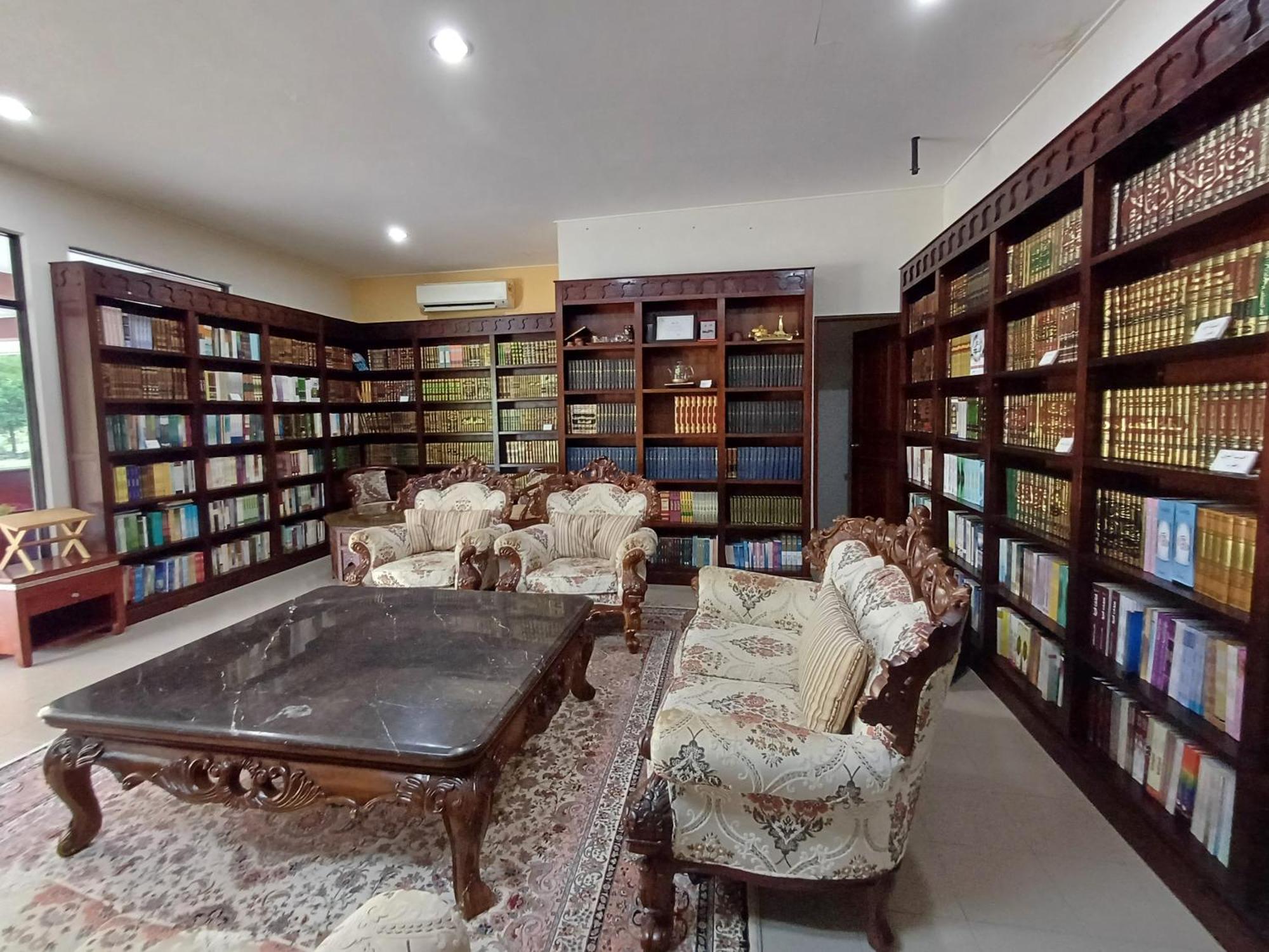 Lemuni Retreat & Training Centre - Kerling, Selangor Otel Dış mekan fotoğraf