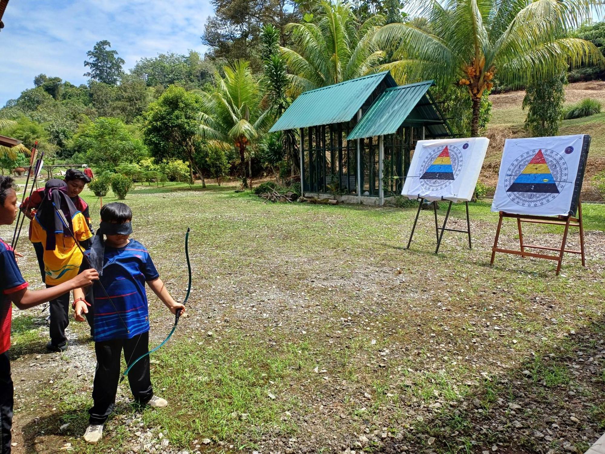 Lemuni Retreat & Training Centre - Kerling, Selangor Otel Dış mekan fotoğraf