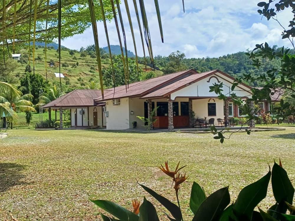 Lemuni Retreat & Training Centre - Kerling, Selangor Otel Dış mekan fotoğraf