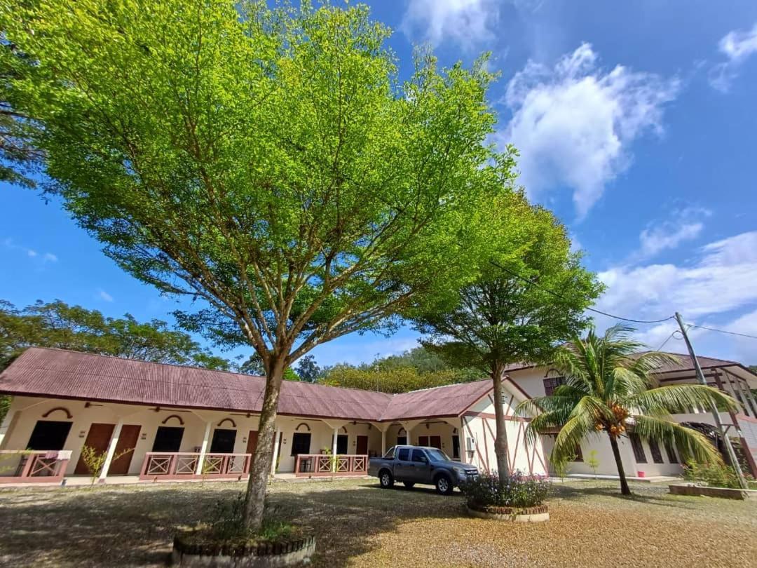 Lemuni Retreat & Training Centre - Kerling, Selangor Otel Dış mekan fotoğraf